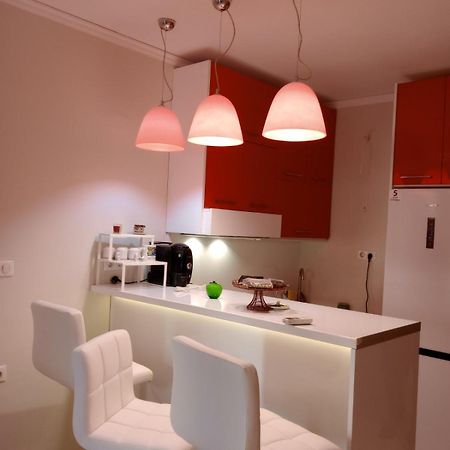 Modern Studio By The Sea Лутра-Эдипсу Экстерьер фото